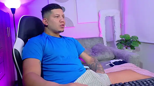 robertobaggioo online show from 05-23-26, 12:26