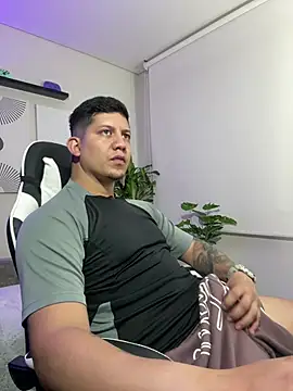  robertobaggioo online show from 02-19-26, 12:35