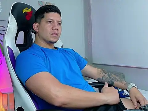  robertobaggioo online show from 02-13-26, 12:16