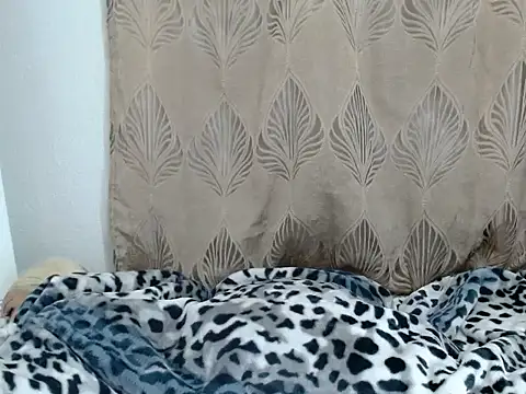 BootyCaramelxx online show from 02-14-26, 01:39