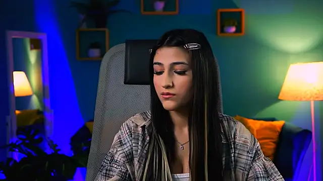 Snapshot of TerezaRobinson chatting on 02-12-26, 01:11 TerezaRobinson online show from 02-12-26, 01:11