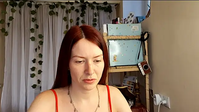 Snapshot of Kamila_Moore_ chatting on 03-03-26, 02:46 Kamila Moore online show from 03-03-26, 02:46