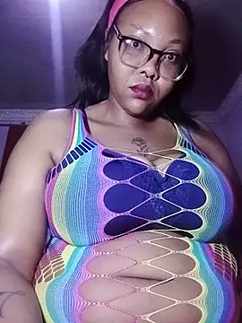 Snapshot of ShantelBootyBoobs chatting on 06-23-26, 05:05 ShantelBootyBoobs online show from 06-23-26, 05:05
