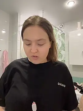 Snapshot of LixuryBaby chatting on 02-23-26, 08:04 LixuryBaby online show from 02-23-26, 08:04