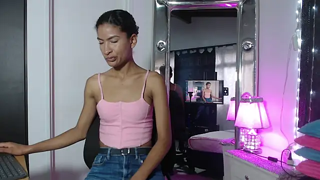 mailyn gold online show from 04-11-26, 11:47