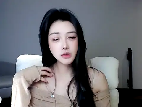 MedeLineayr online show from 03-01-26, 03:23