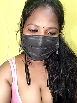 Snapshot of Tamil_Ramya_ chatting on 02-18-26, 02:02 Tamil Ramya online show from 02-18-26, 02:02