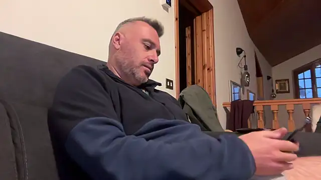 marcovik1 online show from 02-25-26, 05:13