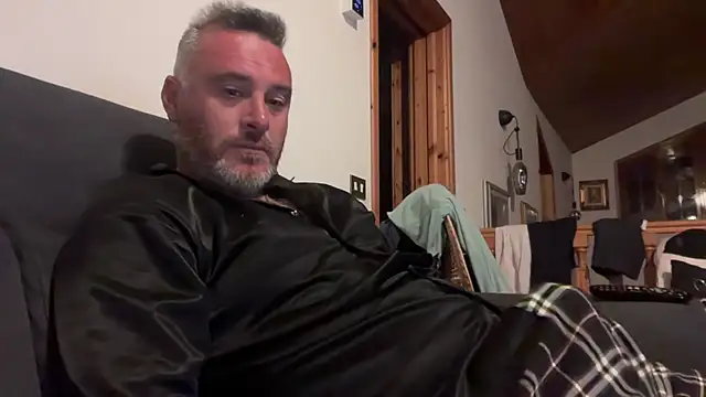 marcovik1 online show from 05-20-26, 07:33