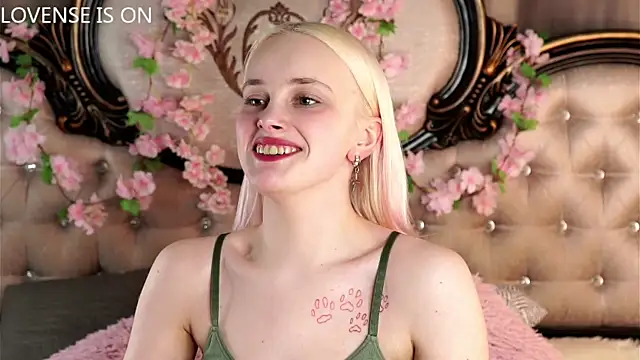 KirstinMcgeady online show from 04-08-26, 11:12