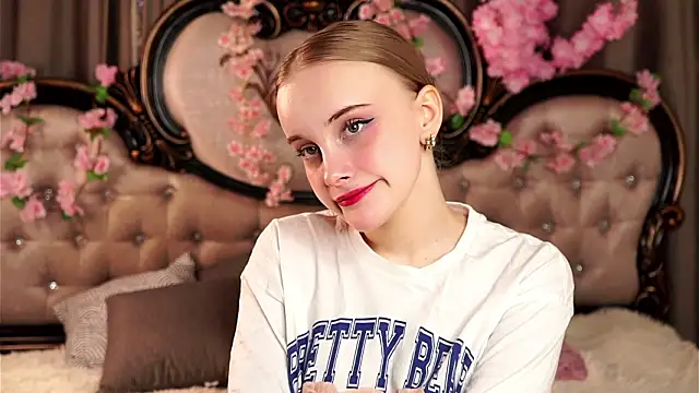 KirstinMcgeady online show from 03-08-26, 11:24