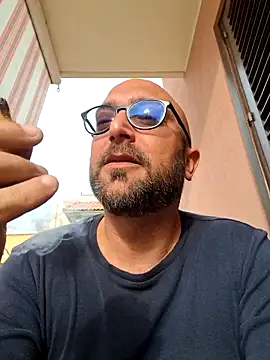 Snapshot of cetriolino chatting on 04-12-26, 06:05 cetriolino online show from 04-12-26, 06:05