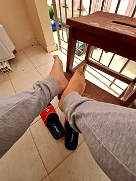 Snapshot of cetriolino chatting on 04-13-26, 09:46 cetriolino online show from 04-13-26, 09:46