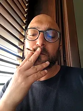 Snapshot of cetriolino chatting on 04-02-26, 09:27 cetriolino online show from 04-02-26, 09:27