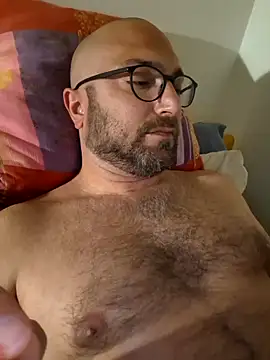 Snapshot of cetriolino chatting on 03-31-26, 06:54 cetriolino online show from 03-31-26, 06:54