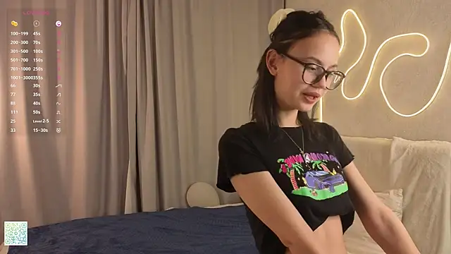 BeatrisRosel online show from 03-03-26, 06:15