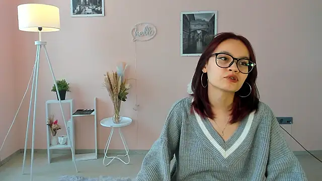 Snapshot of BeatrisRosel chatting on 02-15-26, 07:51 BeatrisRosel online show from 02-15-26, 07:51