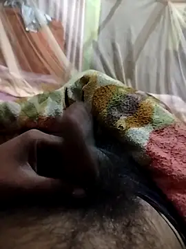 Snapshot of soni8850 chatting on 02-15-26, 04:06 soni8850 online show from 02-15-26, 04:06