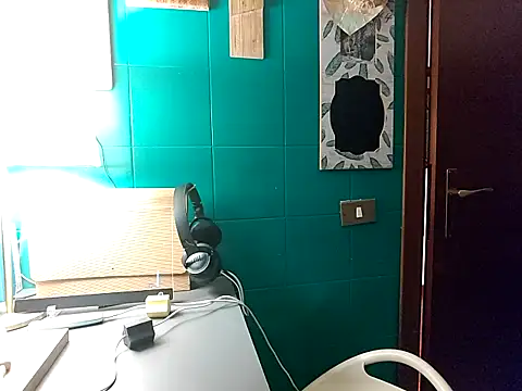 Ginevra01 online show from 04-07-26, 08:32