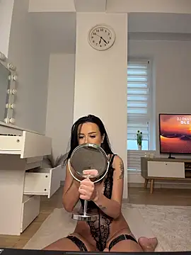 Katty Pery online show from 03-14-26, 04:24