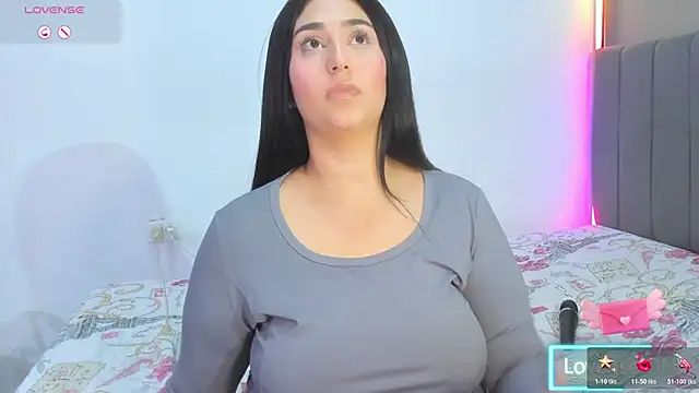 Snapshot of Curvy_sweet chatting on 02-28-26, 03:06 Curvy sweet online show from 02-28-26, 03:06