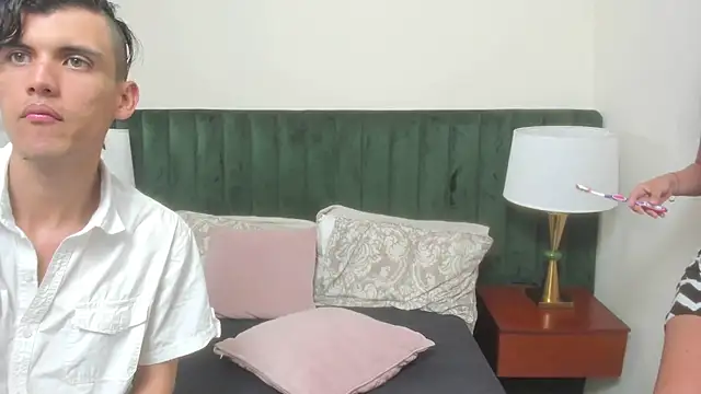 Snapshot of blakeandallisa chatting on 02-25-26, 06:08 blakeandallisa online show from 02-25-26, 06:08