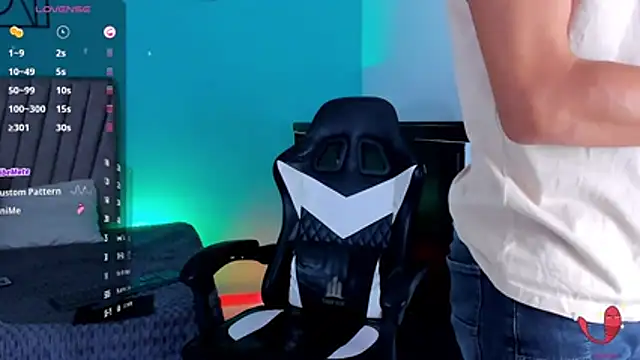 NicolasTorrez online show from 02-20-26, 01:24