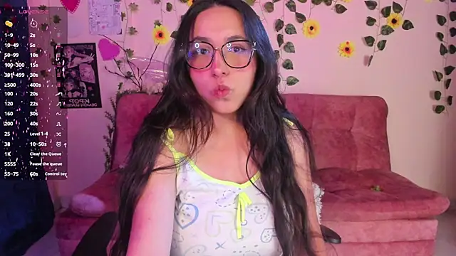 Hanna Tm online show from 03-08-26, 04:16