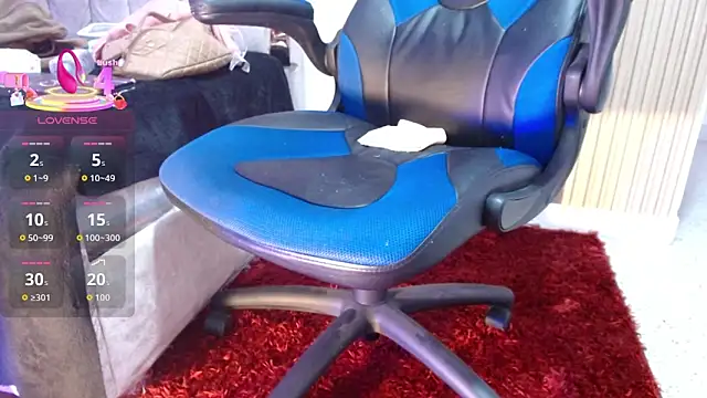 Hazumi Tsu online show from 02-19-26, 10:40