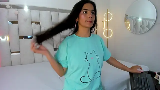 Emmy lollipop online show from 03-01-26, 06:52