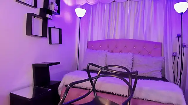 Aurora Ellis  online show from 03-06-26, 12:44