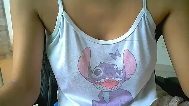 Snapshot of cleopriv00 chatting on 06-16-26, 12:05 cleopriv00 online show from 06-16-26, 12:05
