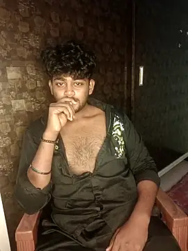 Snapshot of Mee___Telugu__abbayi chatting on 02-15-26, 06:47 Mee Telugu abbayi online show from 02-15-26, 06:47