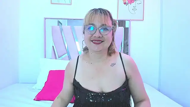 DariaLuca online show from 04-15-26, 11:38