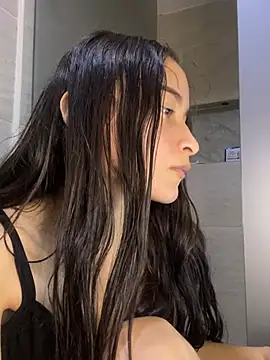 Snapshot of candy_deluxe chatting on 03-03-26, 02:29 candy deluxe online show from 03-03-26, 02:29