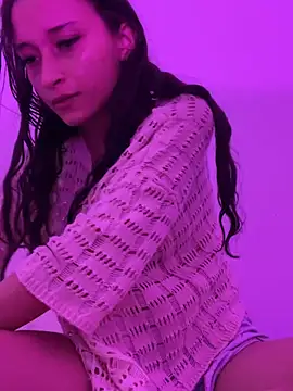 candy deluxe online show from 04-28-26, 04:17