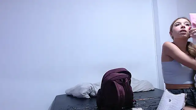 Angelina fiory online show from 03-31-26, 12:07