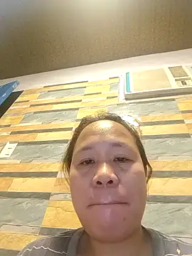 squirtshantal online show from 12-16-25, 06:56