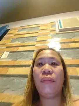 squirtshantal online show from 02-13-26, 08:20