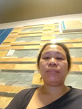 squirtshantal online show from 04-10-26, 07:59