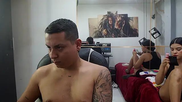 Snapshot of vanessa_f chatting on 02-25-26, 07:25 vanessa f online show from 02-25-26, 07:25