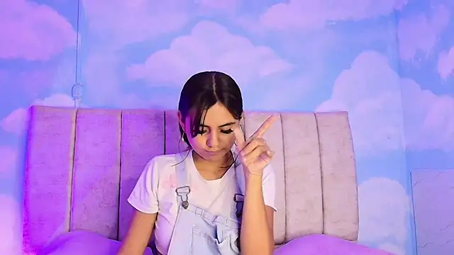 Aliclark online show from 02-20-26, 07:05