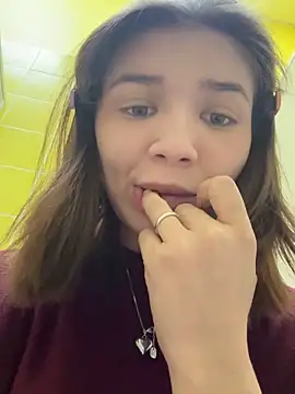 MilliDoll online show from 02-27-26, 10:53