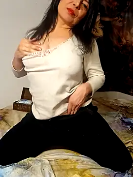 MadamBell online show from 03-14-26, 03:18