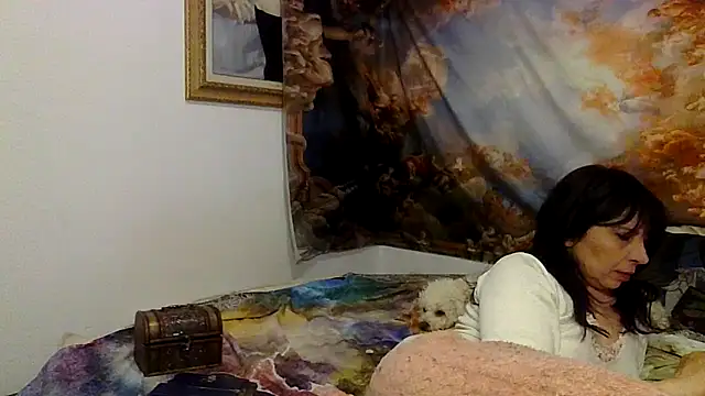 MadamBell online show from 03-12-26, 04:22