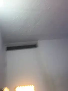 Snapshot of Jhony_rayder chatting on 02-18-26, 02:20 Jhony rayder online show from 02-18-26, 02:20