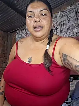 Juli Powl online show from 04-11-26, 12:07