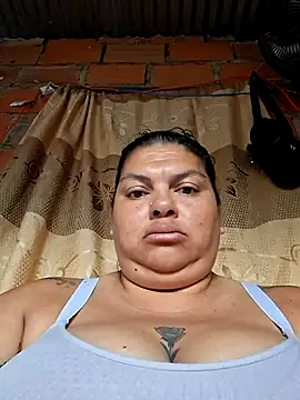Juli Powl online show from 06-07-26, 12:10
