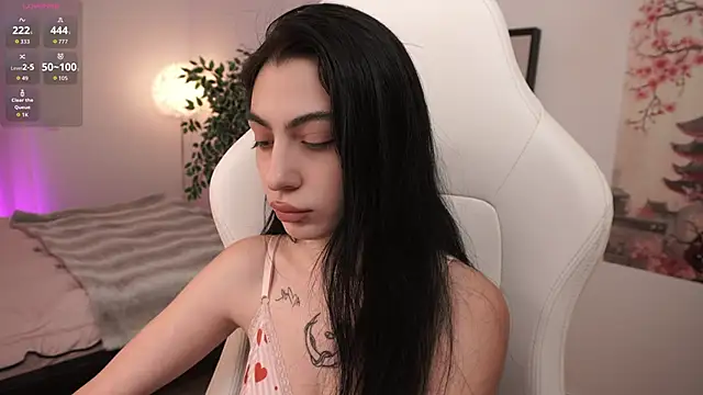 Snapshot of BlackkStorm chatting on 04-12-26, 03:04 BlackkStorm online show from 04-12-26, 03:04