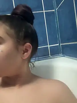 Snapshot of Vivike234 chatting on 02-16-26, 10:29 Vivike234 online show from 02-16-26, 10:29